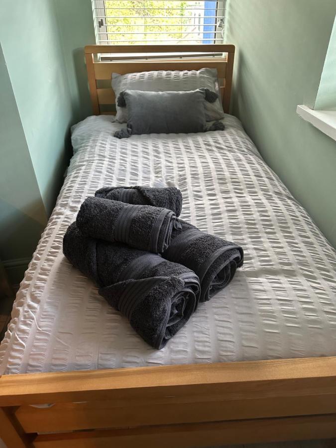 The Angel Inn Troed-y-rhiw Екстер'єр фото