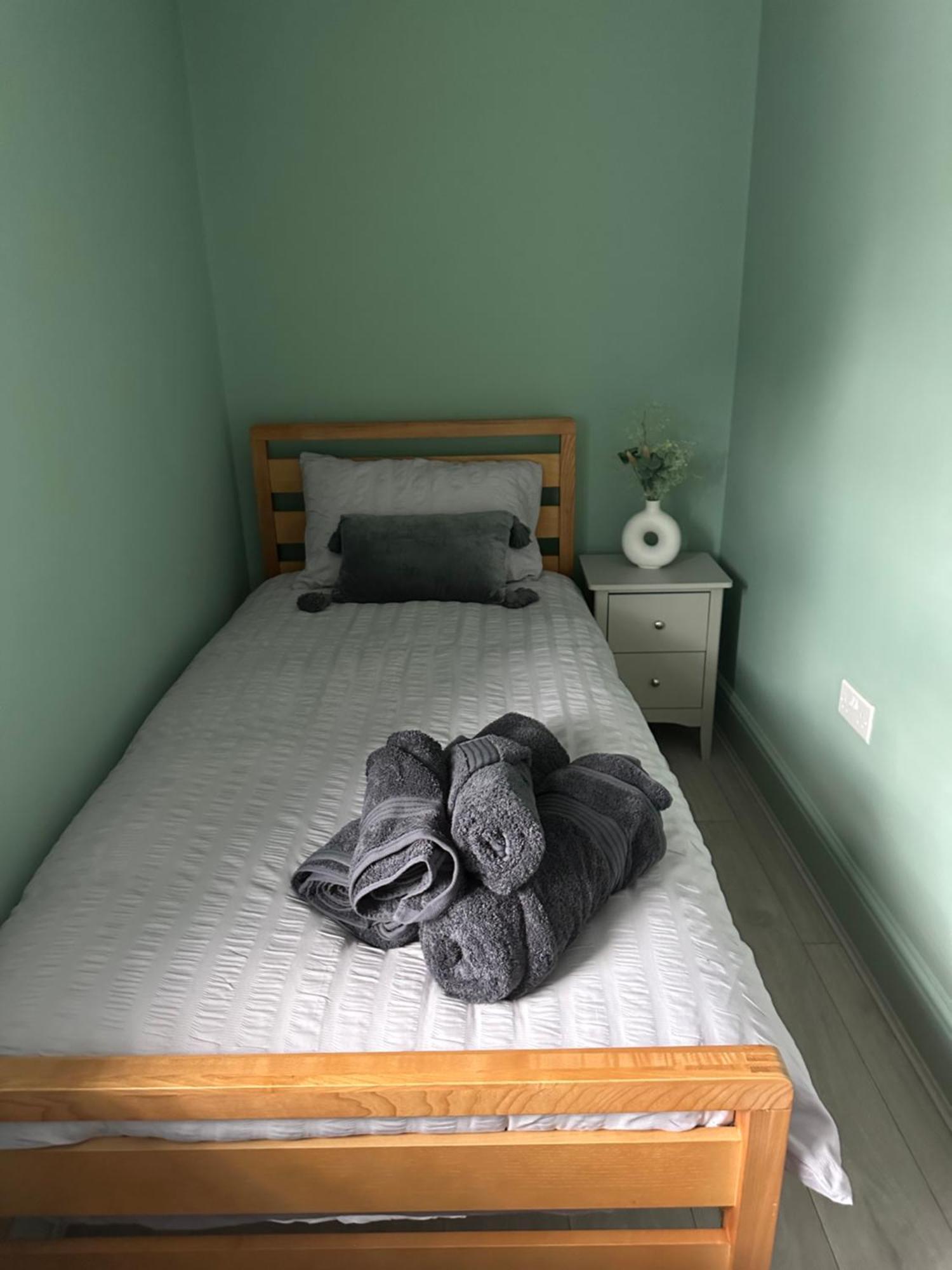 The Angel Inn Troed-y-rhiw Екстер'єр фото
