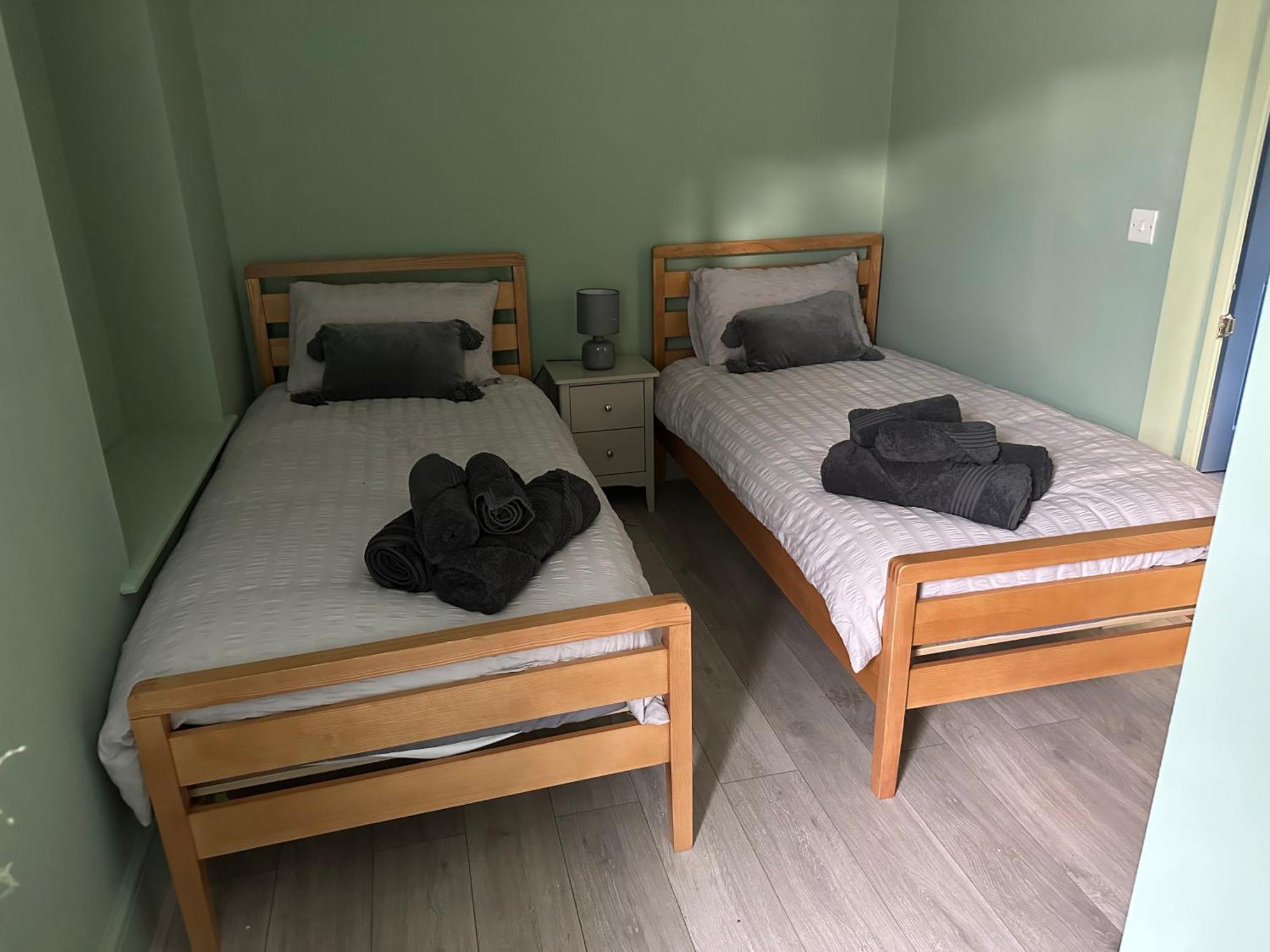 The Angel Inn Troed-y-rhiw Екстер'єр фото